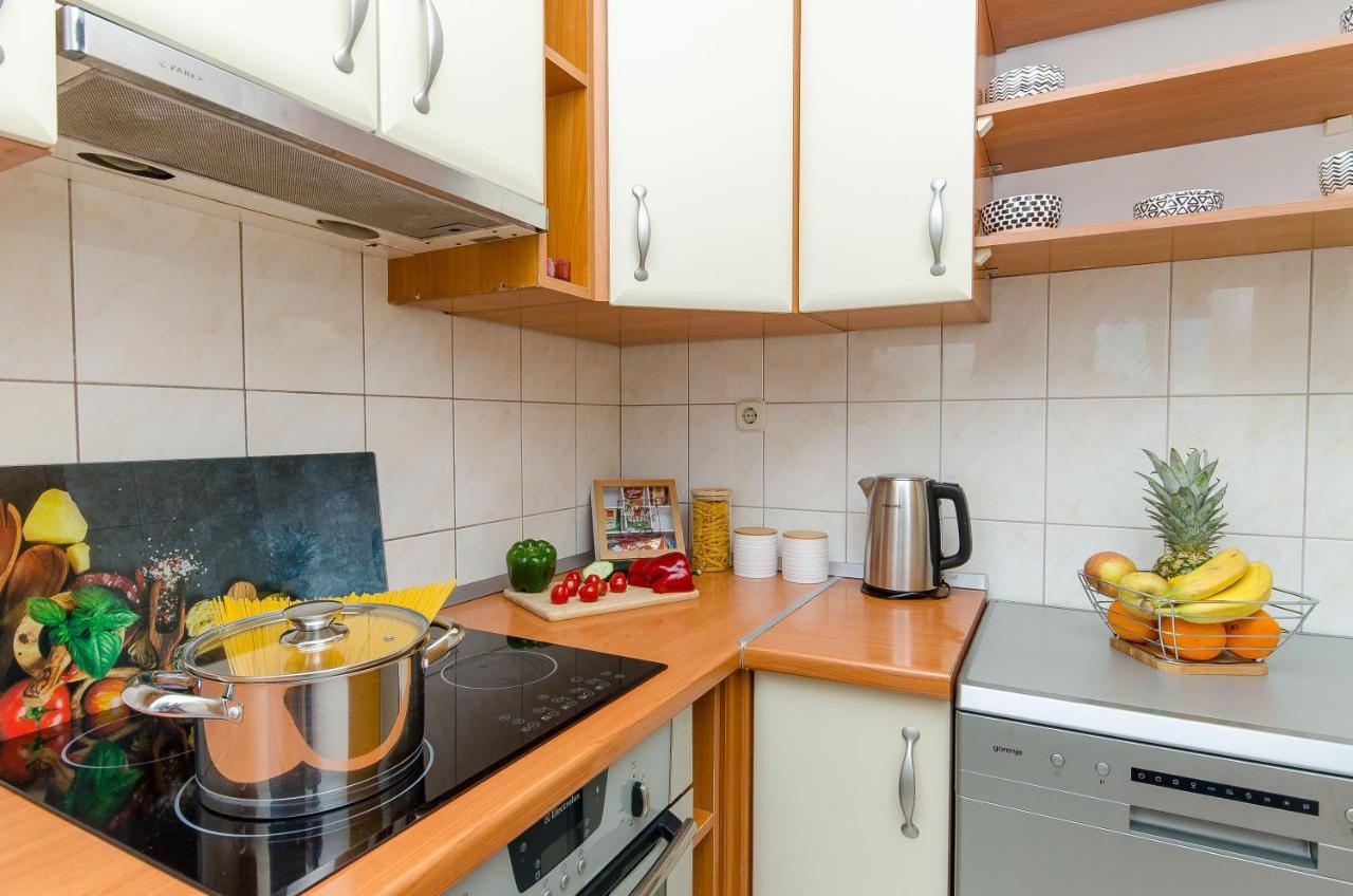 Spacious Apartment Smile With Terrace And Secure Garage Сплит Екстериор снимка